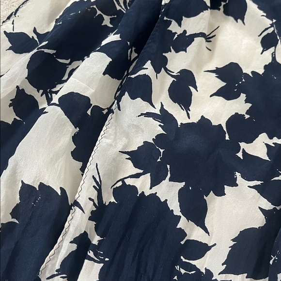 J Crew silk/ silk blend scarf bag tie, hair scarf - Picture 5 of 5